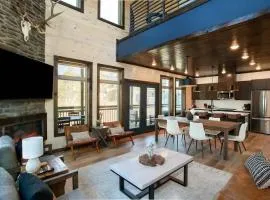 Mtn Luxury Prime - Indoor Pool & Arcade Near Town