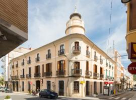 Hotel La Marsellesa, hotel ramah hewan peliharaan di Pego