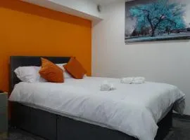 The Orange Outpost 8a - City Centre