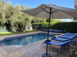 Casa Aurora - Oasis with pool & private staff