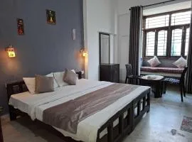 SPOT ON Namaste Guest House