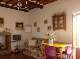 ROSSO DEL CHIANTI al CENTRO STORICO 2