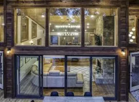 Hot Tub 3 Fireplaces Firepit Riverside Firepit