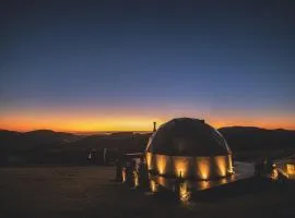 Refúgio nas Nuvens, Domo Omega Luxuoso com Fogo de Chão e Hidro Panorâmica