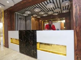 Hotel O Samrat