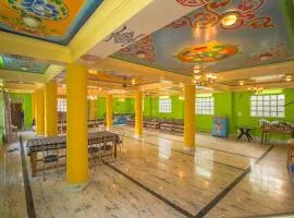 Hotel O Demadzong
