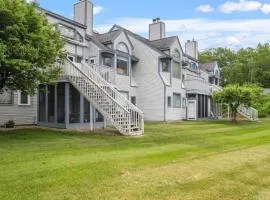 The Weirs Cottage - Lake Access & Cozy Retreat