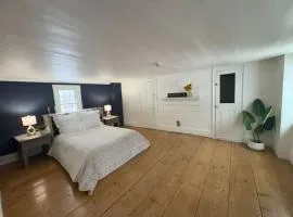 Cozy Newly Renovated 1BR on a Horse Farm