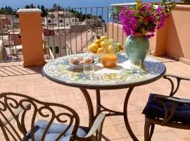 Vilagos Apartments & Loft Taormina