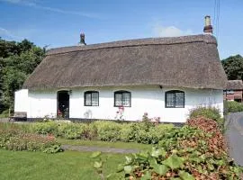 Childe Of Hale Cottage - 27896