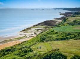 Camping Colleville-sur-Mer, hotel i Colleville-sur-Mer