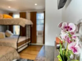 BP STAYS - Hotel-Style, No Host, Professionally Managed ID260