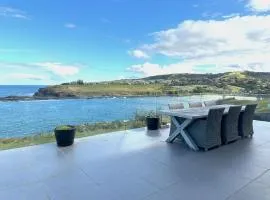 Whitecaps Beachhouse
