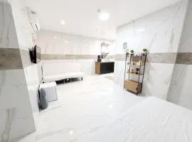 Elegant Vienna Apartments in Prime Location Steps from Danube & Prater