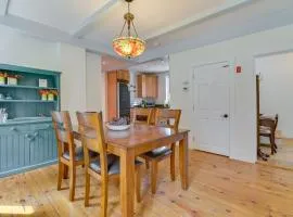 7 Mi to Cranmore Ski Resort! Family Escape with Yard