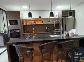 Casa Ampla com Piscina