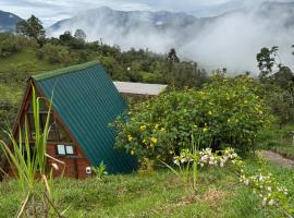Glamping Dharma, camping em Macanal