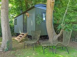 Rose Hut Hideaway - Uk50233
