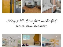 New Listing - 5bd 3ba Retreat for a large group