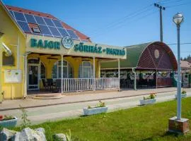 HBH Bajor Sörház Sólyomfészek Panzió
