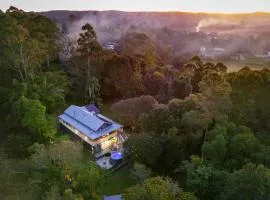 Shangri-La! Secluded & Lush Country Property