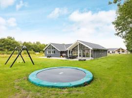 16 person holiday home in Glesborg, hotel in Fjellerup Strand