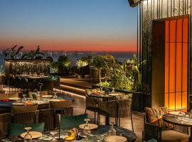 BURJ ON BAY Hotel, hotel a Jounieh