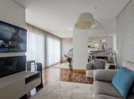 Duplex by the Beach, מלון באובאר