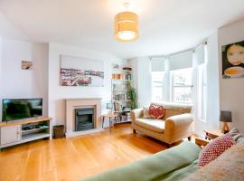 Perfect Booking Near Ramsgate Station And Beach, hotel din Ramsgate