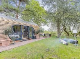 The Pod - Riverside Retreat