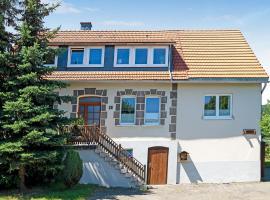 Stylish apartment in Stormbruch with garden, hotel i Stormbruch