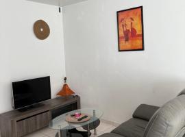 Location de vacances brocéliandes, Villa in Maxent