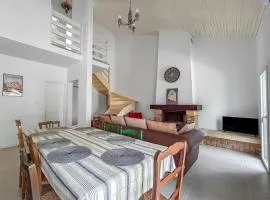 Maison avec Jardin, Terrasse, Barbecue et Parking