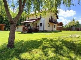 Vila Carmen, chỗ nghỉ tự nấu nướng ở Cazaci