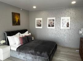 Letastay, hotel pantai di Trakai