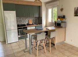 Appartement cosy au calme à Léon, ξενοδοχείο σε Léon