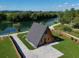 2 Bedroom Cozy Home In Brodani