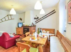 2 Bedroom Lovely Apartment In Ponte Di Legno