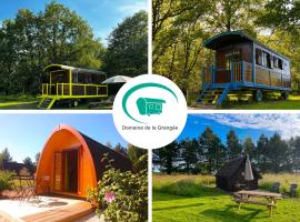 Domaine de la Grangée, chalet à La Chapelle-Blanche-Saint-Martin