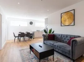 Elegant 2BR Apartment for a Relaxing Getaway # 4