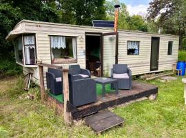 Mobilní dům, campsite in Hradec