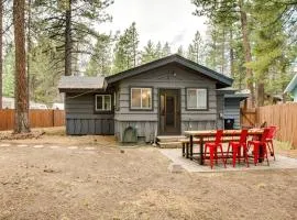 Pet-Friendly Home 4 Mi to Pope Beach!