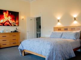 Braidmead House, hotell i Irvine
