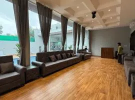 Niayra Farms by StayGram