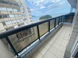 Apto Pé na Areia com wifi e ar condicionado, hotel em Santos