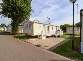 21 Poplar Avenue