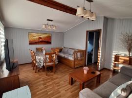 Amplia Casa Totalmente Equipada，位于特木科的别墅