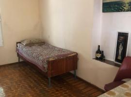 дом гостей, hotel v destinaci Mekhrably