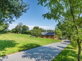 Little Mead, hotel in Littleham