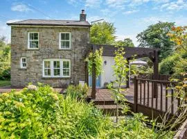 Kingfisher River Retreat